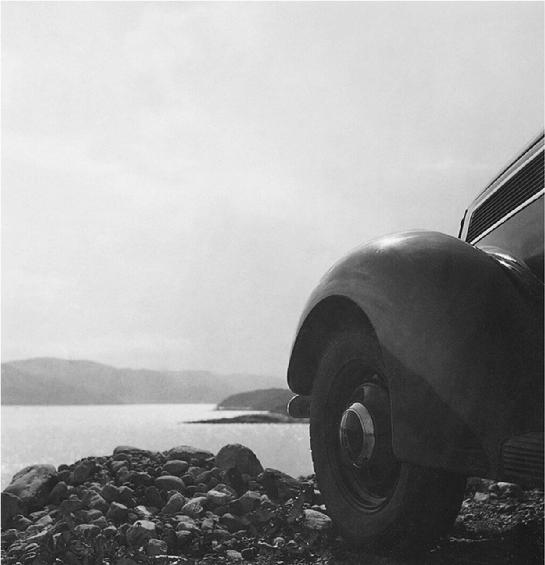 AHO & SOLDAN - CAR LIGHT - COPYRIGHT JB