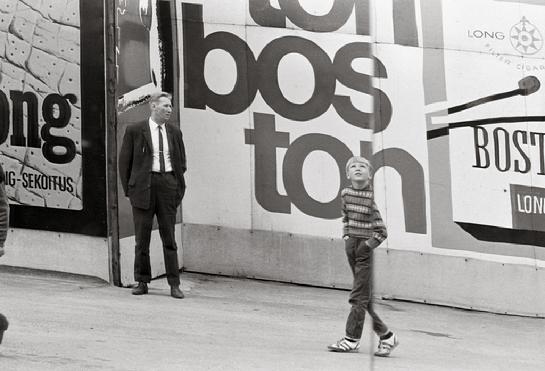 CLAIRE AHO - HELSINKI 1968 - COPYRIGHT JB